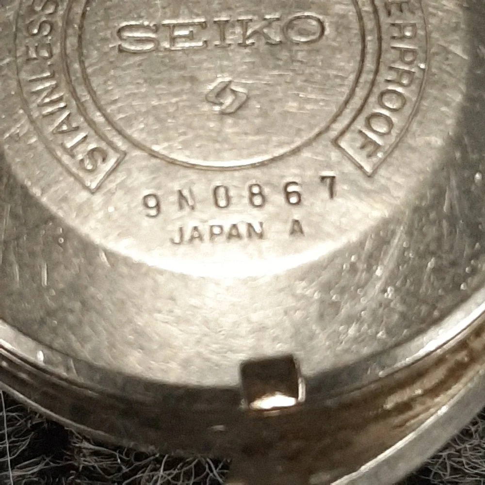 1969 Seiko Automatic DX 25 Jewel 6106-6003 Vintage Waterproof Japan A-Runs-READ
